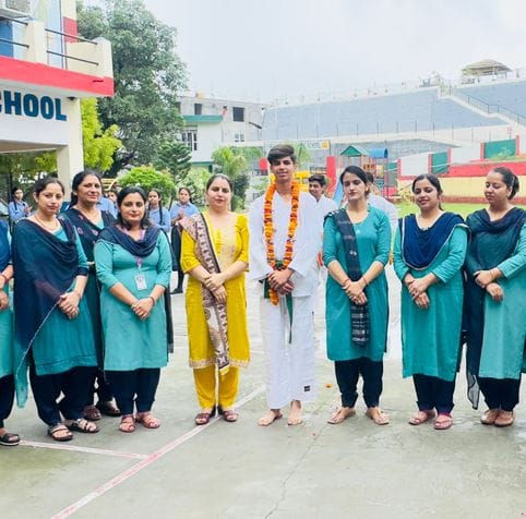 Kapish Kalia achieved black belt