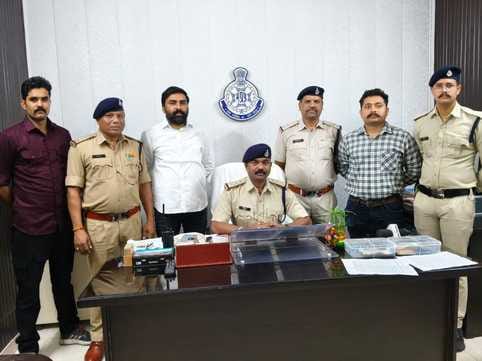 Chhindwara News: Chhindwara police arrested two vicious ATM thugs