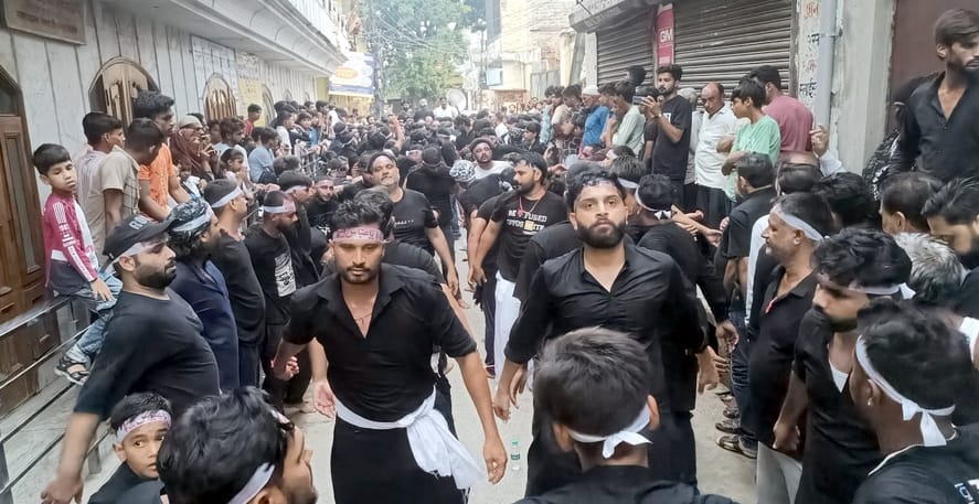 Martyrs of Karbala remembered on ninth of Moharram