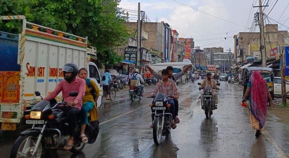 There may be heavy rain in Narnaul area for a week