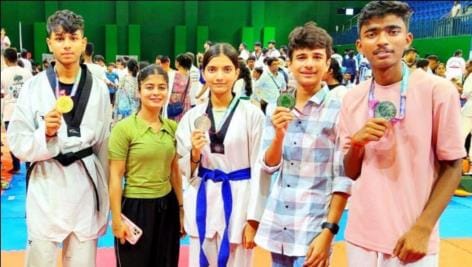 Gonda got four medals in the national competition