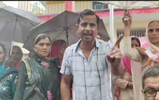 Uproar in Gram Sabha regarding BPL selection in Papalah Panchayat