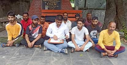 Demonstration due to non-payment of salary