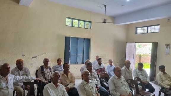 Demand to resolve pending cases of pension revision
