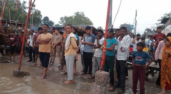 Four children drowned in Ganga, three rescued and search for one continues