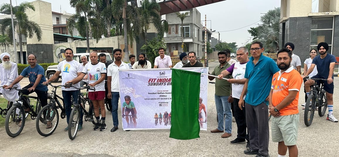 A bicycle rally was organised in Lotus Green City under the Fit India Movement