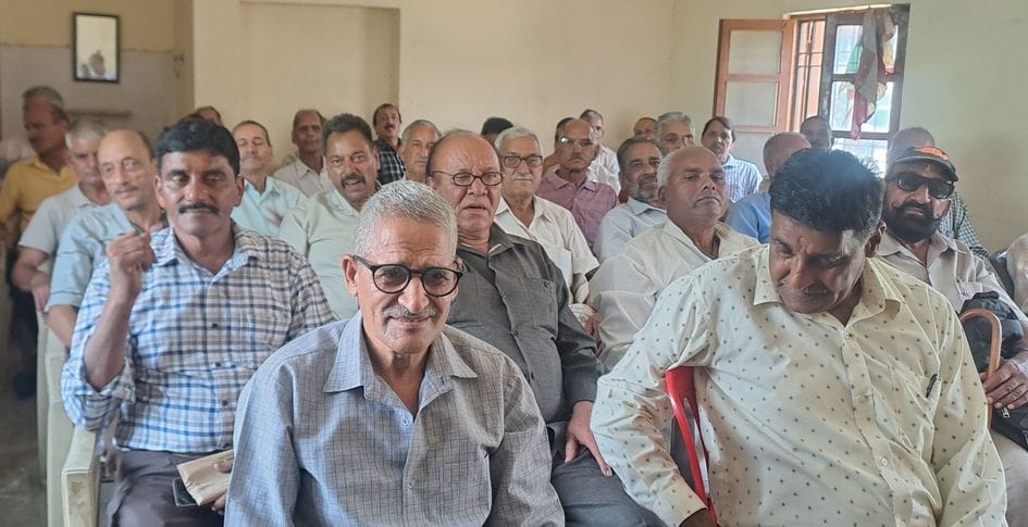 If pension and allowances are not received, we will protest: Manch