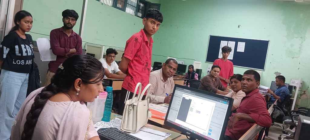 Selected students have only one day left to deposit the fees