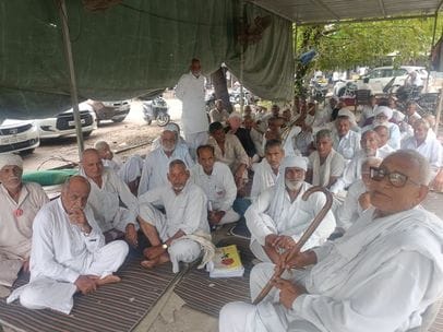 Farmers' problems may increase: Master
