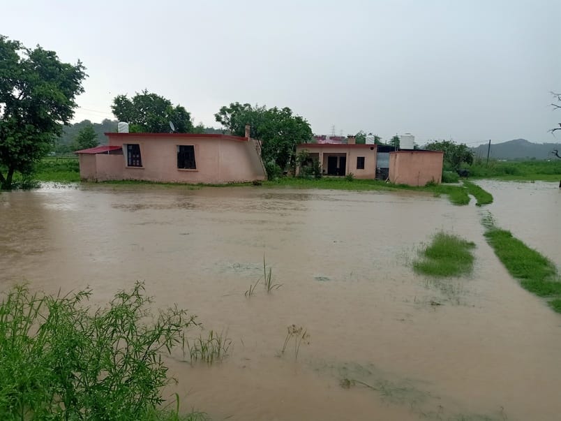 The height of the Baruhi-Takarla road became a problem, fields became ponds