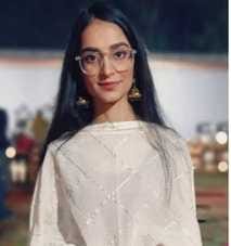 Varsha of Alawalpur passed the CA exam