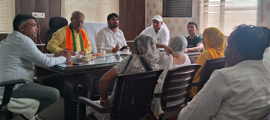 Councilors raised the issue of irregularities and quality in development works in the House.