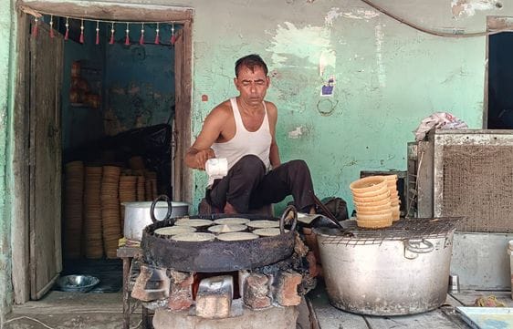The sweetness of Ghevar of Narnaul has spread to far-off cities