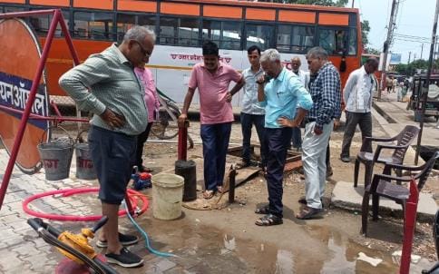 Water filled in diesel tank of roadways, five buses affected