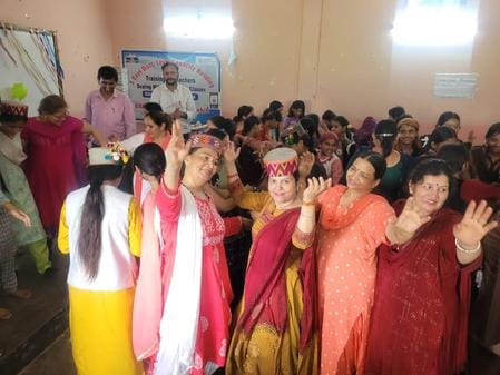 summer camp in girls school ponta