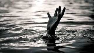 Three youths swept away by strong currents, two safe, one still missing, incident of Mandla Amanala