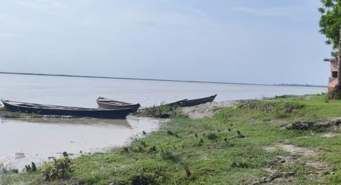 Saryu's water level decreased by 70 cm, danger averted for now, but panic persists
