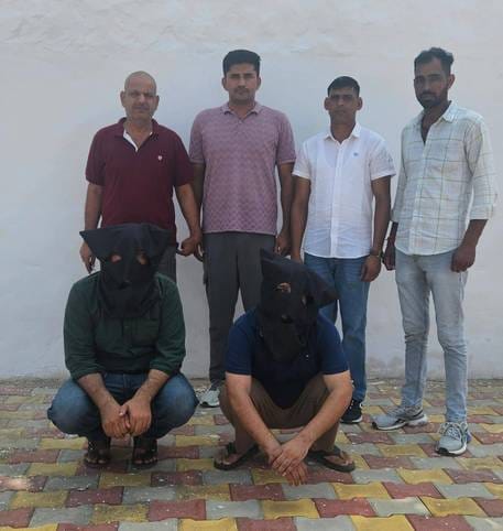Two accused arrested for cheating people into cricket betting and making them lose Rs 15 lakh