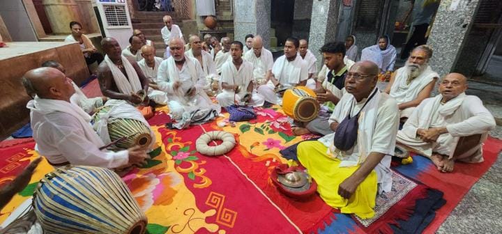 Three day long Mudia festival begins with Adhivas Kirtan