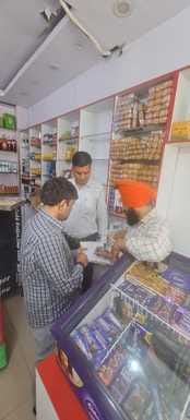 Municipal council strict on spreading dirt and using polythene, challans issued to 49 shopkeepers