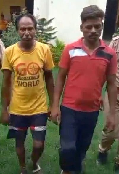 Five bookies arrested with opium and doda