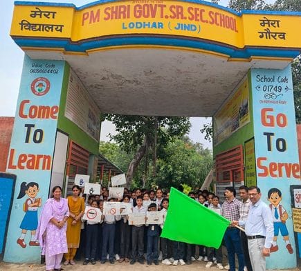 Students took out a rally to spread the message of not taking drugs