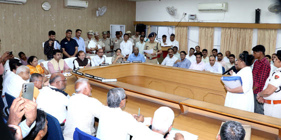 All the jails in the state are equipped with ultramodern equipment, even a bird cannot fly over them