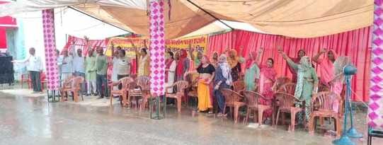 Dharna continues in protest against opening of liquor shop