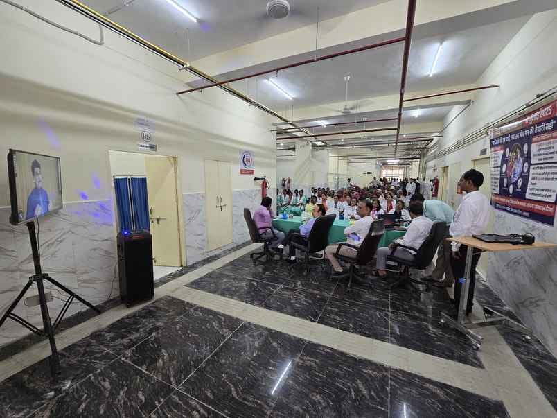 Free spectacles distributed in civil hospitals and health centers