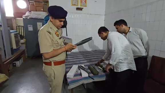 Superintendent of Police inspected the police line, took stock of the arrangements