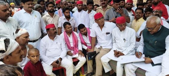 Rae Bareli is dominated by some big people: Lal Bihari