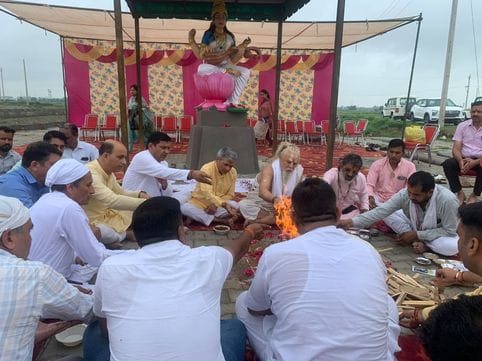 Hawan Yagna, Saraswati Puja, honouring of saints and Bhandara took place at Pipli Saraswati River Front Ghat