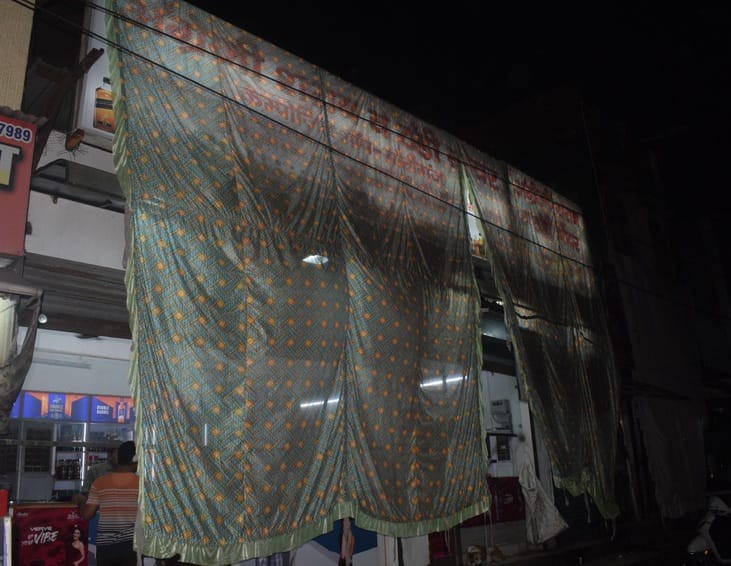 Kanwar Yatra: Muslim Dhabas will be closed on the highway on their own will