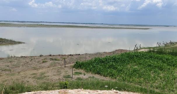 2.83 lakh cusecs of water released from Girijapuri barrages, heartbeats increased