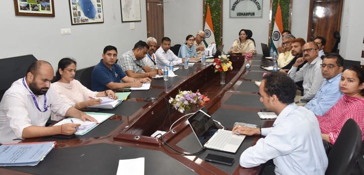DC Held Meeting with Officials