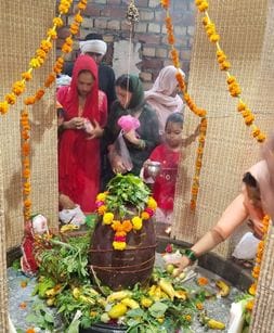 A flood of enthusiasm and faith of Shiva devotees swelled in Shiva temples
