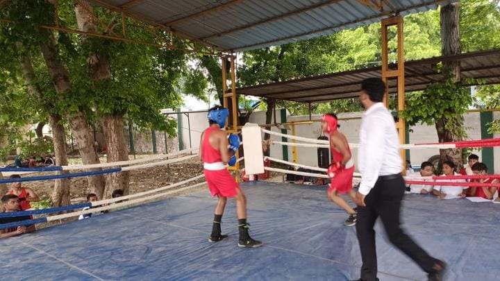 District level junior boxing competition: Aryan won in 46 kg and Vinayak in 48 kg
