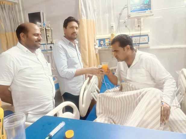 Councillor admitted in ICU of hospital, four continue hunger strike