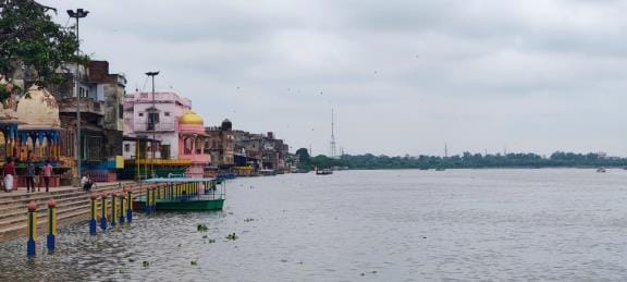Vikral Yamuna Beyond  Danger Mark Water level crossed 164 meters Alert issued