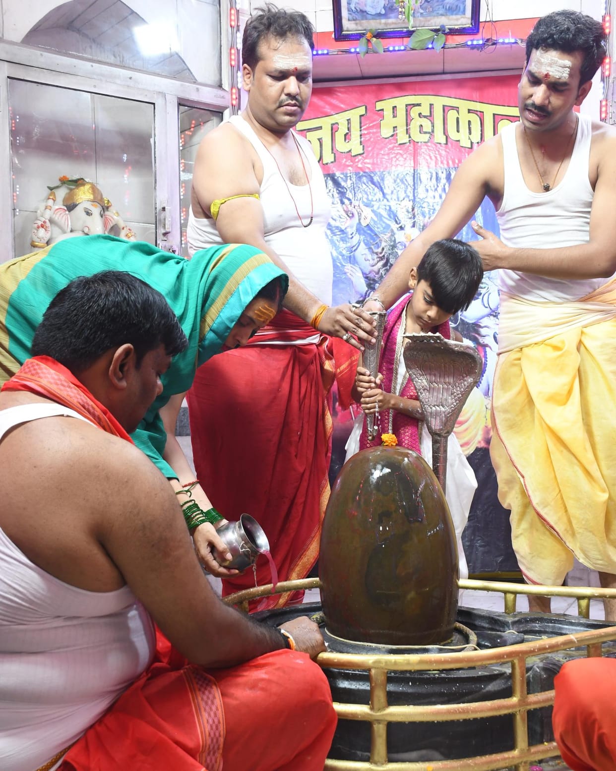 Grand decoration in Shiva temples, clouds performed Jalabhishek