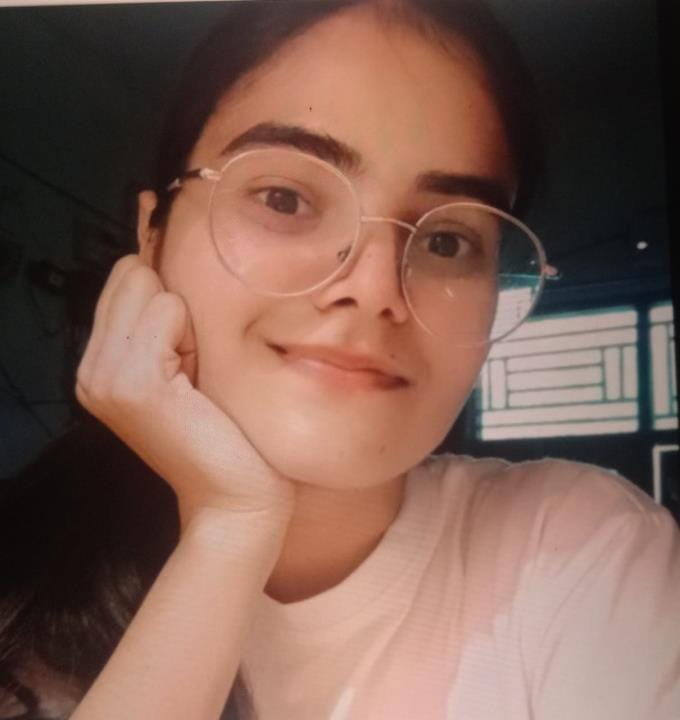 A female trainee constable committed suicide by hanging herself in the hostel