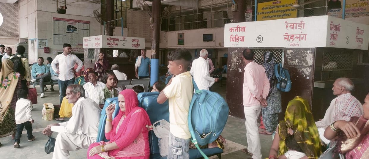 56 buses of the depot were sent to Bhiwani, passengers faced problems throughout the day
