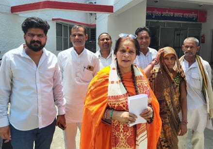 Sadhvi Prachi submitted a memorandum over non-arrest of the accused