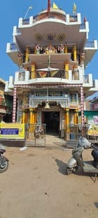 Self-created Shivalinga is installed in Ghanteshwar Mahadev Temple
