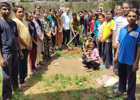 Planted trees on the death anniversary of Dara Singh