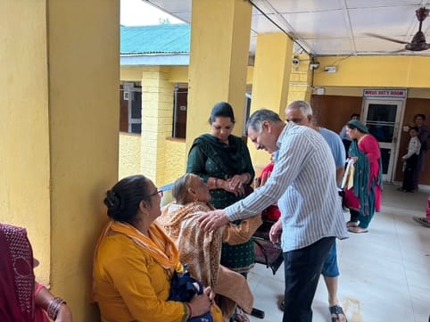 Minister Dharmani arrived on a surprise inspection of Ghumarvi Hospital