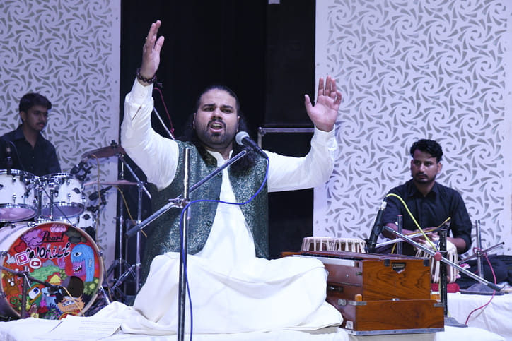 This mild intoxication is... the magic of Sufi singing in the Justju programme