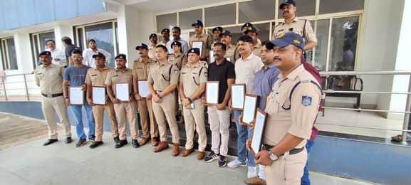 neemuch blind murder case theft intent throat slit accused arrested