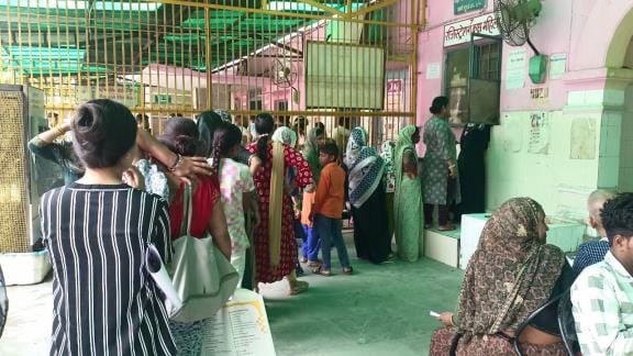 Patients suffering from stomach infection along with fever are increasing