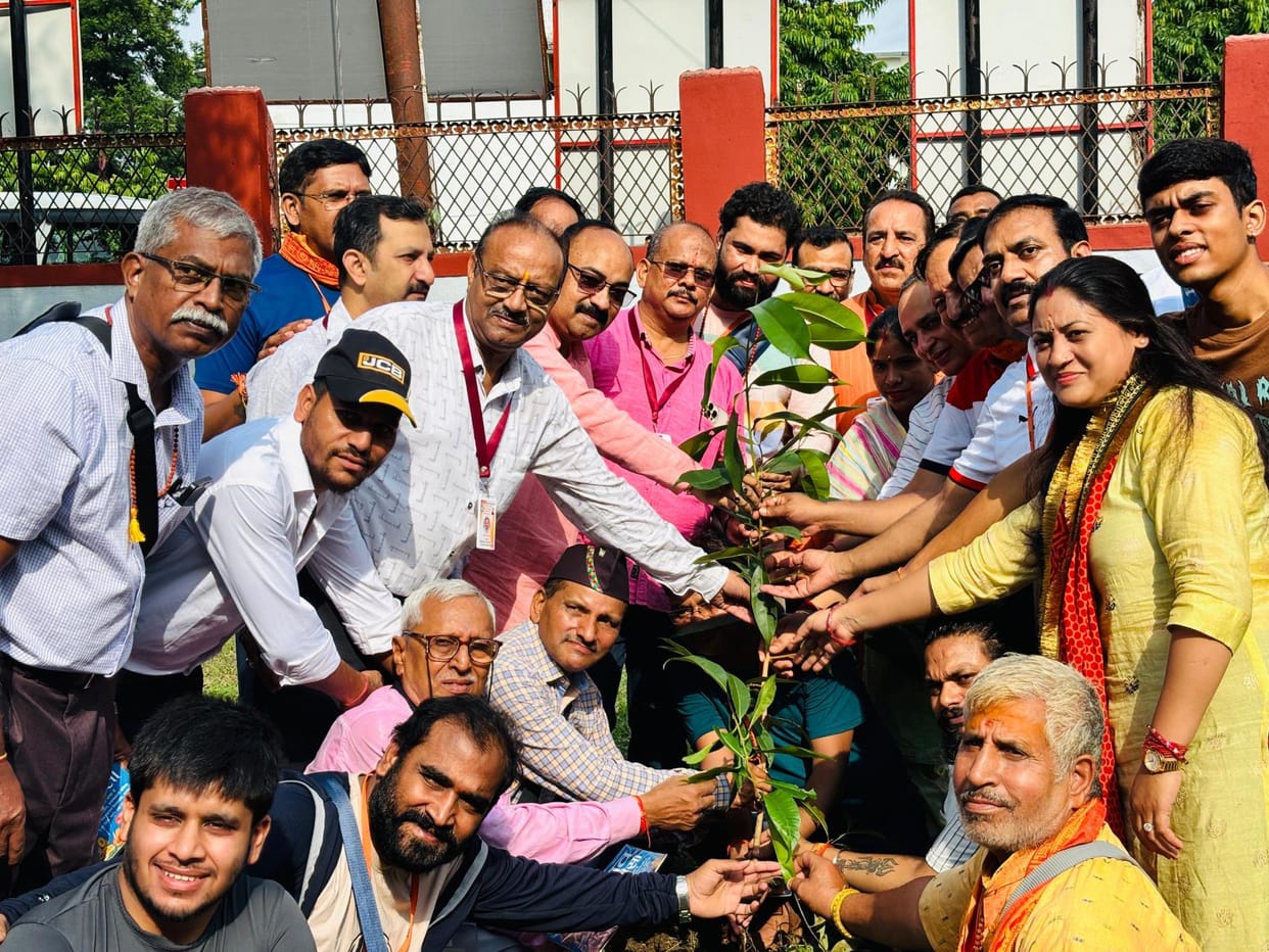 Third batch of Kailash pilgrims left for Dharchula
